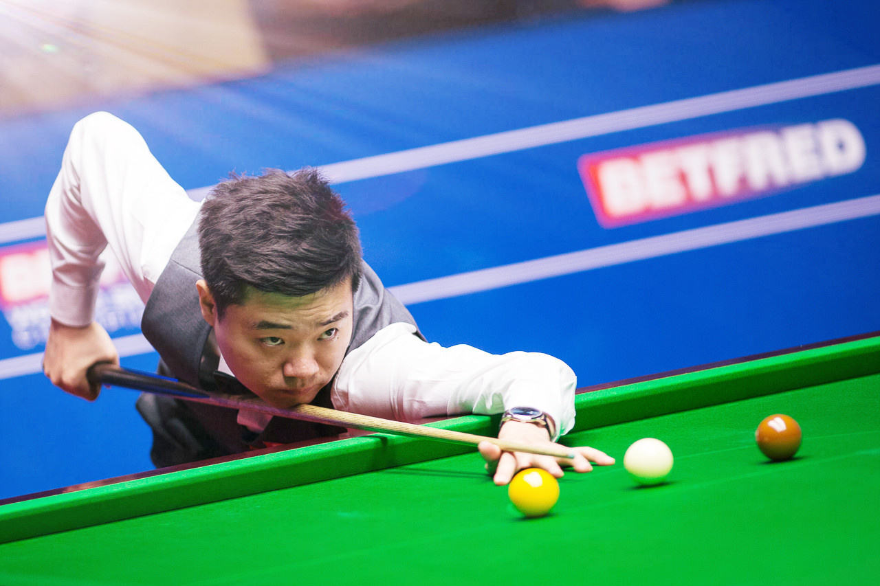 现得游刃有 现得游刃有