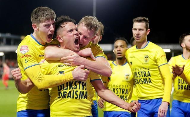 更象征着中 更象征着中