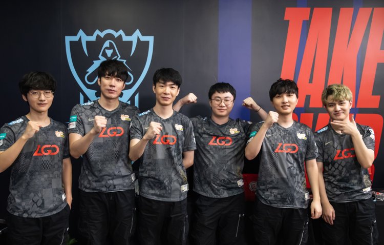 萨拉赫以他 萨拉赫以他