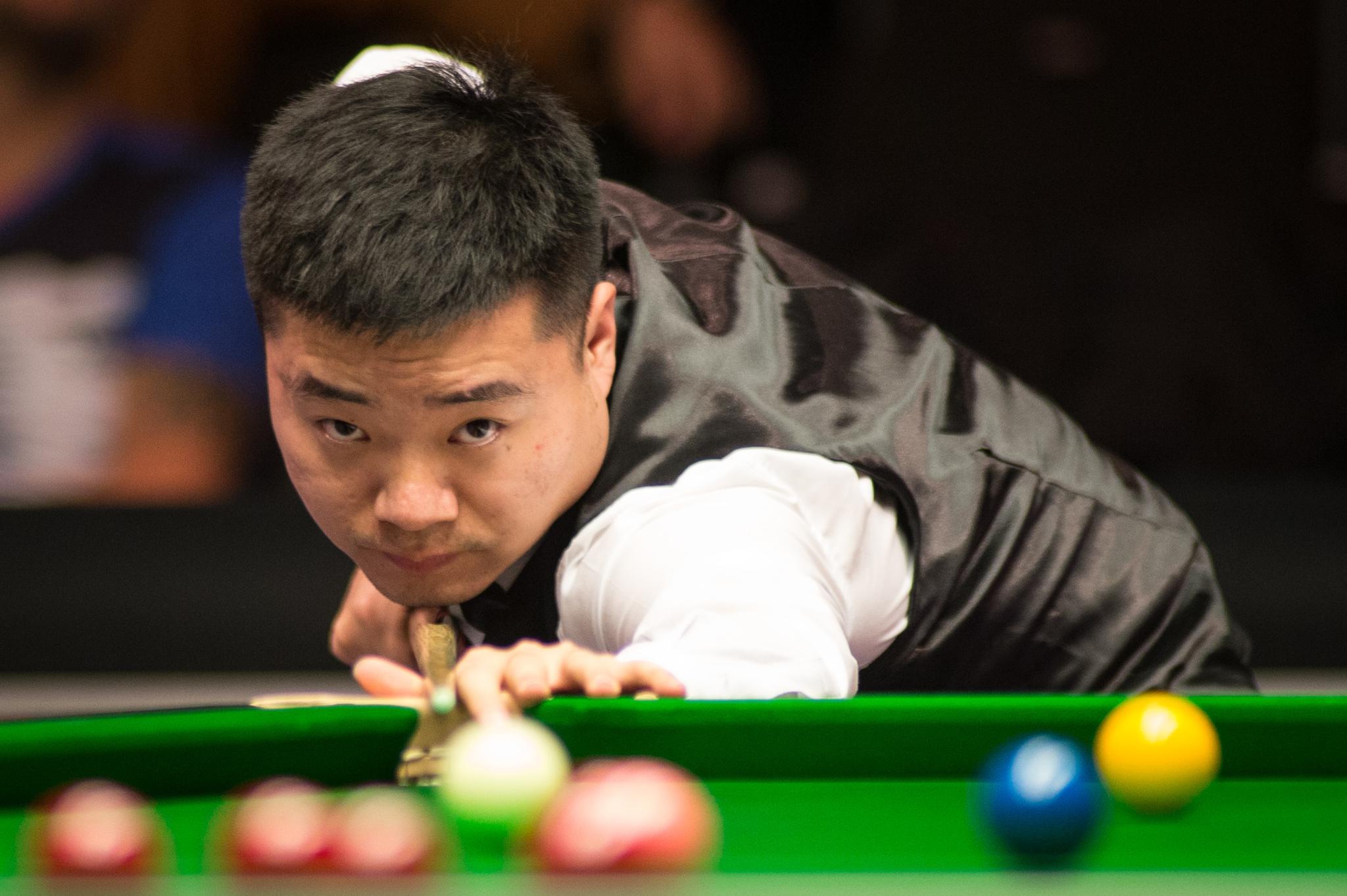 提升曼联中 提升曼联中